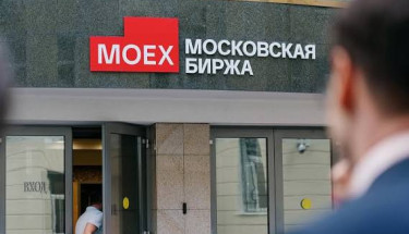 Російський фондовий ринок обвалився на тлі заяв Лаврова про війну
