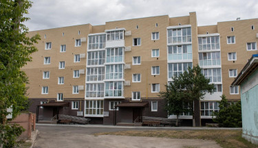 У Макарові на Київщині 50 родин отримали ключі від відновлених квартир