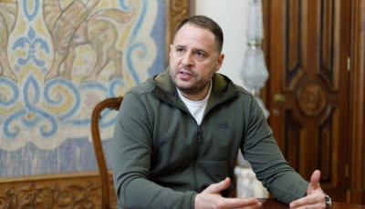 Ермак: если кровавая война продолжается, значит санкционного давления на Россию мало