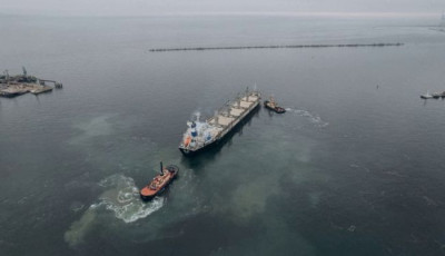 Блокування українських портів призвело до падіння ВВП на 30%, - експерт