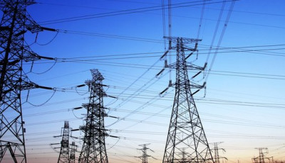Регулятор підвищив тарифи на електроенергію для частини споживачів: кого це торкнеться