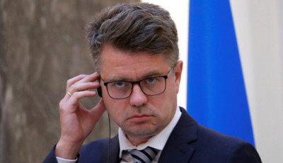 Естонія хоче достроково припинити імпорт нафтопродуктів із Росії